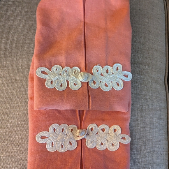 Ballard Kiki Frog Closure Pillow Cover - Picture 6 of 8